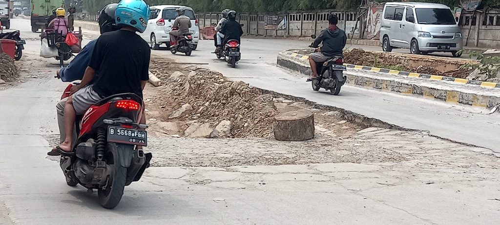 Proyek Ambyar Jalur Kalimalang Tegal Danas Hingga Tegal Gede