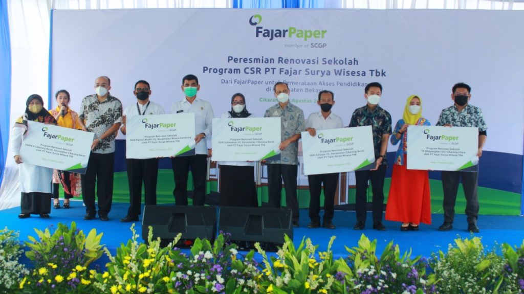 Gelontorkan CSR, FajarPaper Rehab Lima Sekolah Di Kabupaten Bekasi