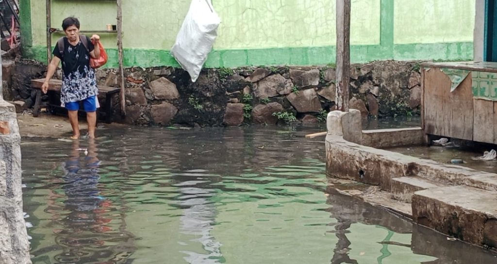 Imbas Drainase Buruk Dan Proyek Revitalisasi Pasar Bikin Sejumlah Rumah Warga Terendam Air