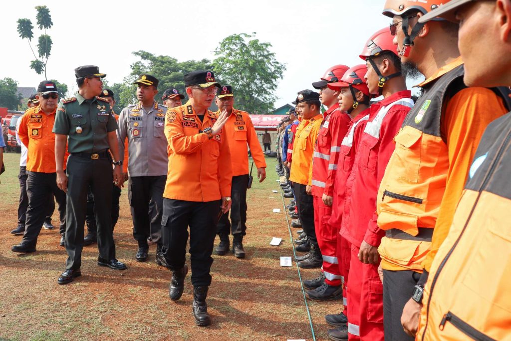 Pimpin Apel Siaga Bencana Hidrometeorologi, Pj Bupati Bekasi Ingatkan Jajaran Waspada Cuaca Extrem