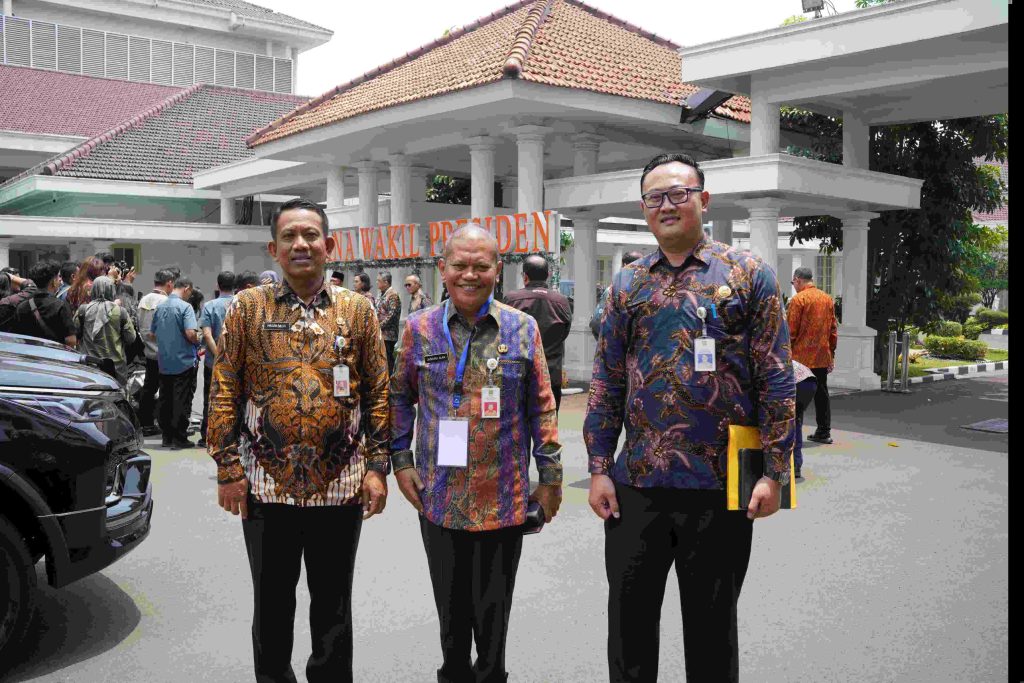 Berhasil Tekan Kemiskinan Ektreem, Wapres Ma’ruf Amin Hadiahkan Pemkab Bekasi 18,13 Miliar