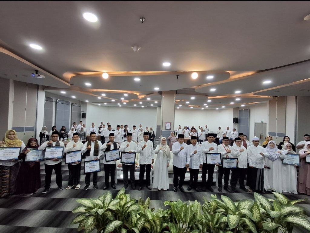 Berinovasi Lewat Kinerja, 12 ASN Di Lingkup Kab Bekasi Raih Penghargaan Dari BKPSDM Kab Bekasi