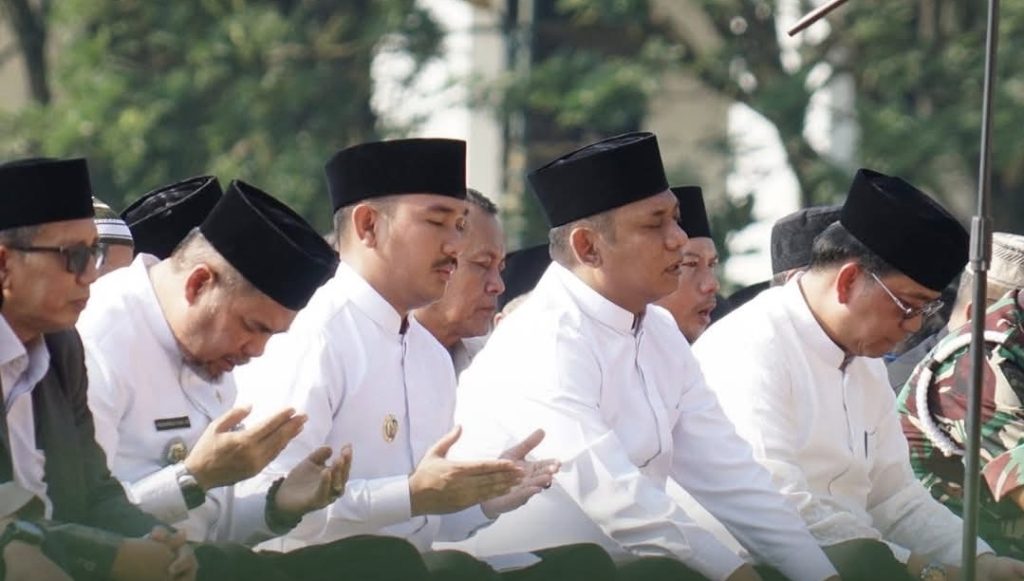 Doakan Kondisi Bangsa, Pemkab Bekasi Ajak Masyarakat Sholat Taubat Dan Gaib