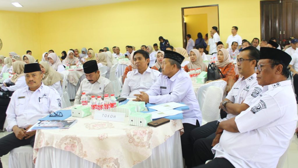 Jalan Rusak Jadi Prioritas, Karangasih Menunggu Janji Perbaikan 2025
