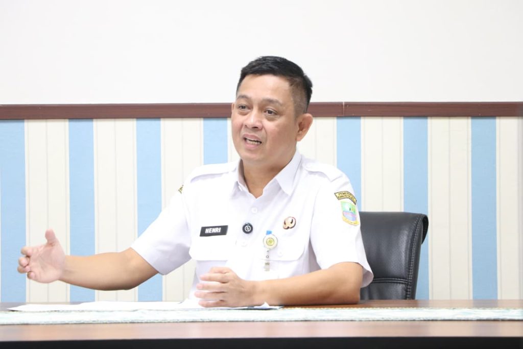 SDABMBK Kab Bekasi Geber Perbaikan Jalan Di Sejumlah Ttik Yang Alami Kerusakan 