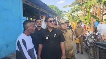 Plt Bupati Bekasi Perintahkan DLH  Tutup TPS Ilegal di Tambun Utara