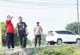 Jalan Ambles Di CBL Masuk Prioritas  Perbaikan, Plt Bupati Asep; Bukan Cuma Jalan Saja, Tembok Pembatas Tetap Dibangun