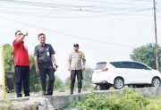 Jalan Ambles Di CBL Masuk Prioritas  Perbaikan, Plt Bupati Asep; Bukan Cuma Jalan Saja, Tembok Pembatas Tetap Dibangun