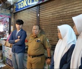 Siswa siswi kelas XII SMA Pusaka Nusantara 2 “blusukan’ ke Pasar Tambun : Berpartisipasi Gen Z dalam membangun Pasar Tradisional