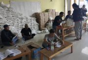 Sebanyak 4.425 KPM Di Kelurahan Bahagia Dapat Bantuan Pangan