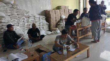 Sebanyak 4.425 KPM Di Kelurahan Bahagia Dapat Bantuan Pangan