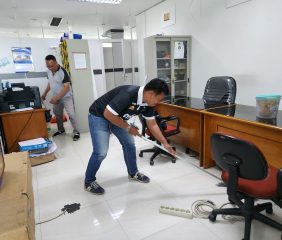 Jumat Bersih Dimulai, Perumda Tirta Bhagasasi Dorong Pegawai Tinggalkan Plastik Sekali Pakai