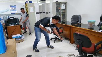 Jumat Bersih Dimulai, Perumda Tirta Bhagasasi Dorong Pegawai Tinggalkan Plastik Sekali Pakai