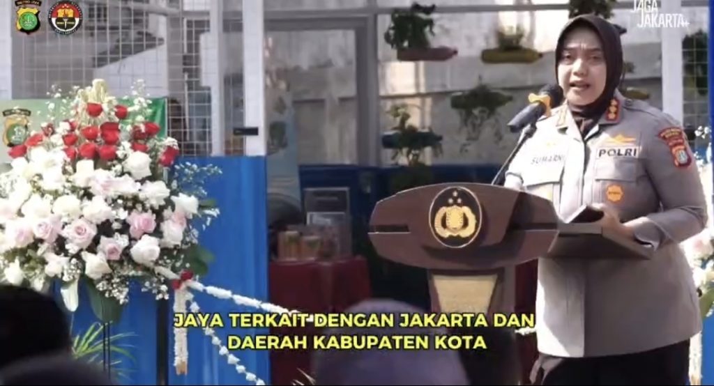 Polres Metro Bekasi Hadirkan “Green Service” Bayar SIM-SKCK Pakai Sampah