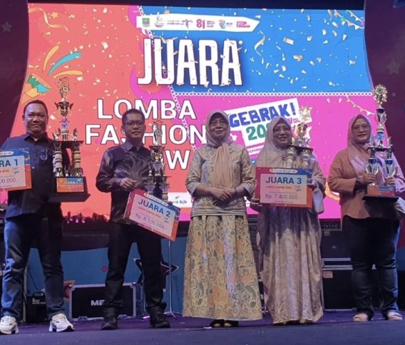 Bapenda Sabet Juara 1, Distarkim Dan Disdik Nyusul Di 3 Besar Ajang Fashion Show Gebrak Vol.2