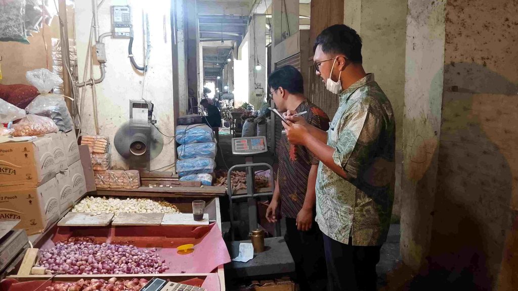 474 Alat Timbangan Pedagang Pasar Induk Cibitung Di TERA Ulang
