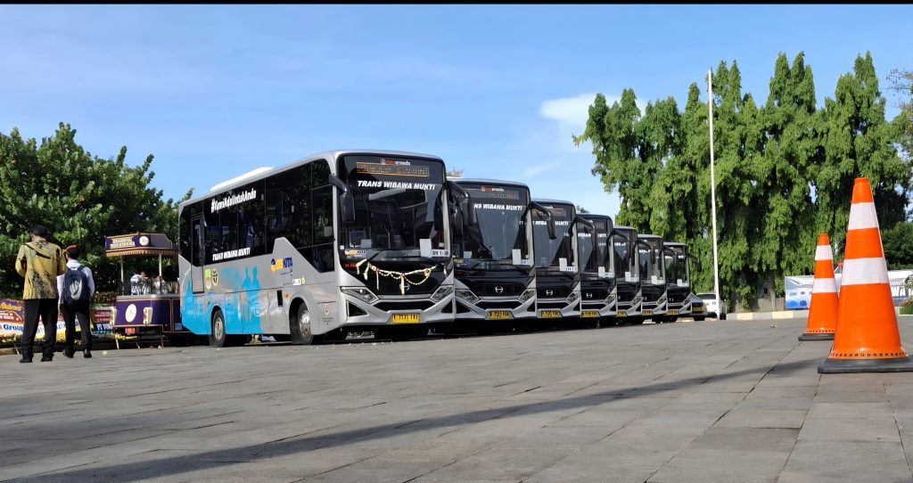 Luncurkan Aplikasi Si Besti, Dishub Kab Bekasi; Penumpang Bisa Akses Route Perjalanan Bus Transwibawamukti