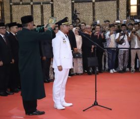 Dilantik Jadi Bupati Bekasi, KDM Kasih Wejangan Ke Asep SuryaAtmaja