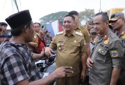 Bupati Asep Tancap Gas, Pantau Langsung Pembongkaran 19 Bangli Jarakosta